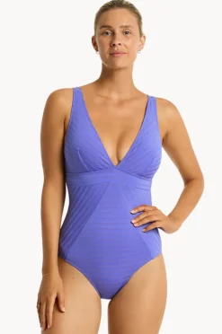Women Sea Level Capri Panel Line One Piece