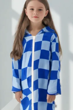 BOY Back Beach Co Kids Tidal Checker Hooded Towelling Robe 5-7Y
