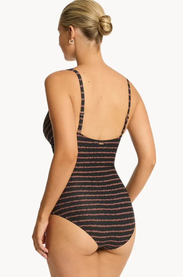 Women Sea Level Riptide Cross Front One Piece
