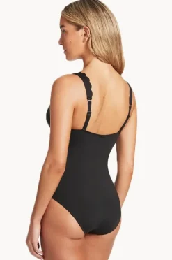 Women Sea Level Scalloped Longline Tri One Piece