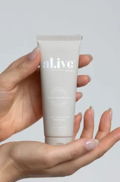 Women Al.ive Body Sea Cotton & Coconut Hand Cream 80ml