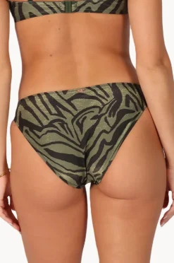 Women Baku Sunkissed Regular Pant